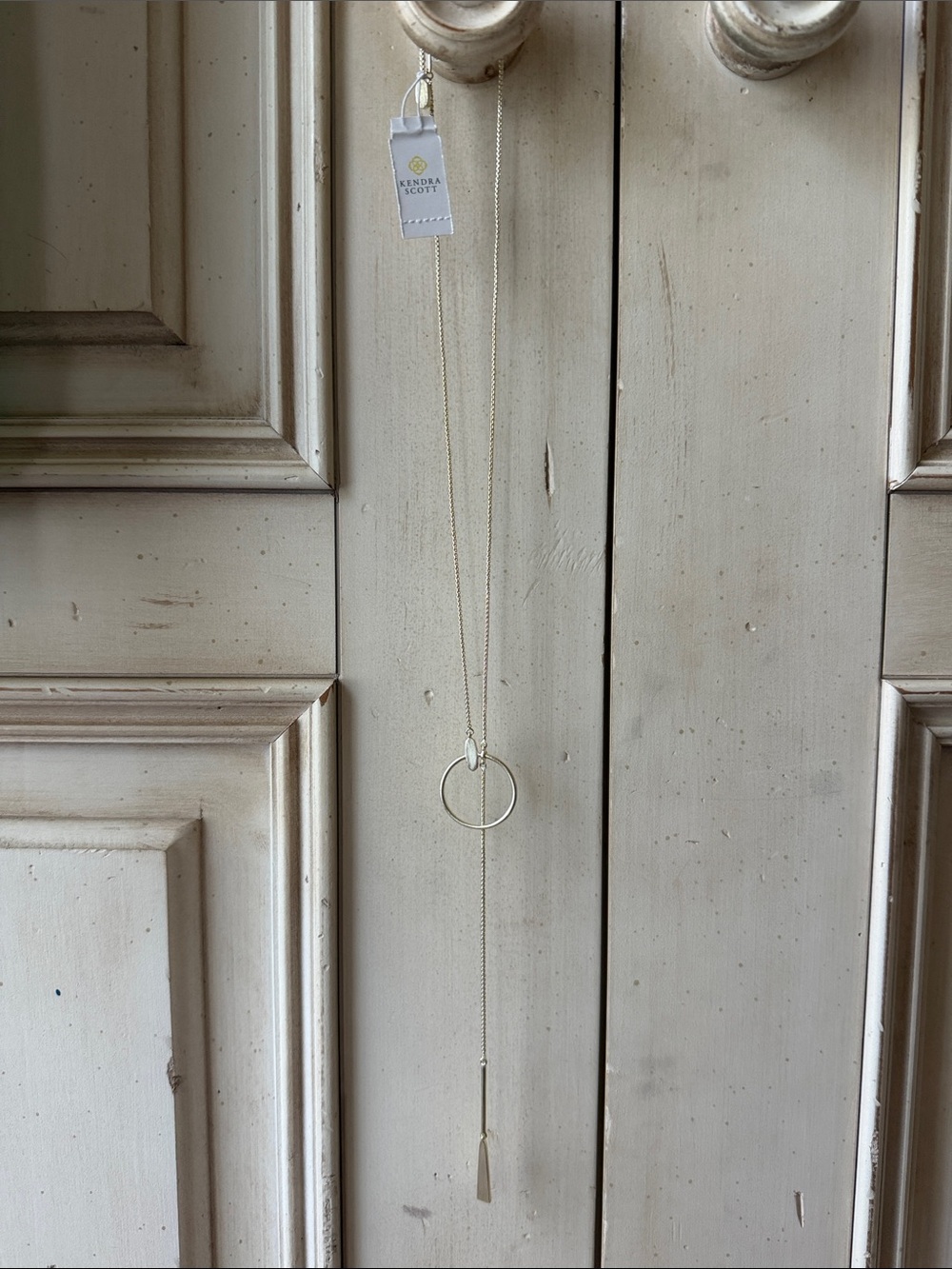 Kendra Scott Gold Y-Necklace with Ring and Bar Drops - Picture 7 of 7